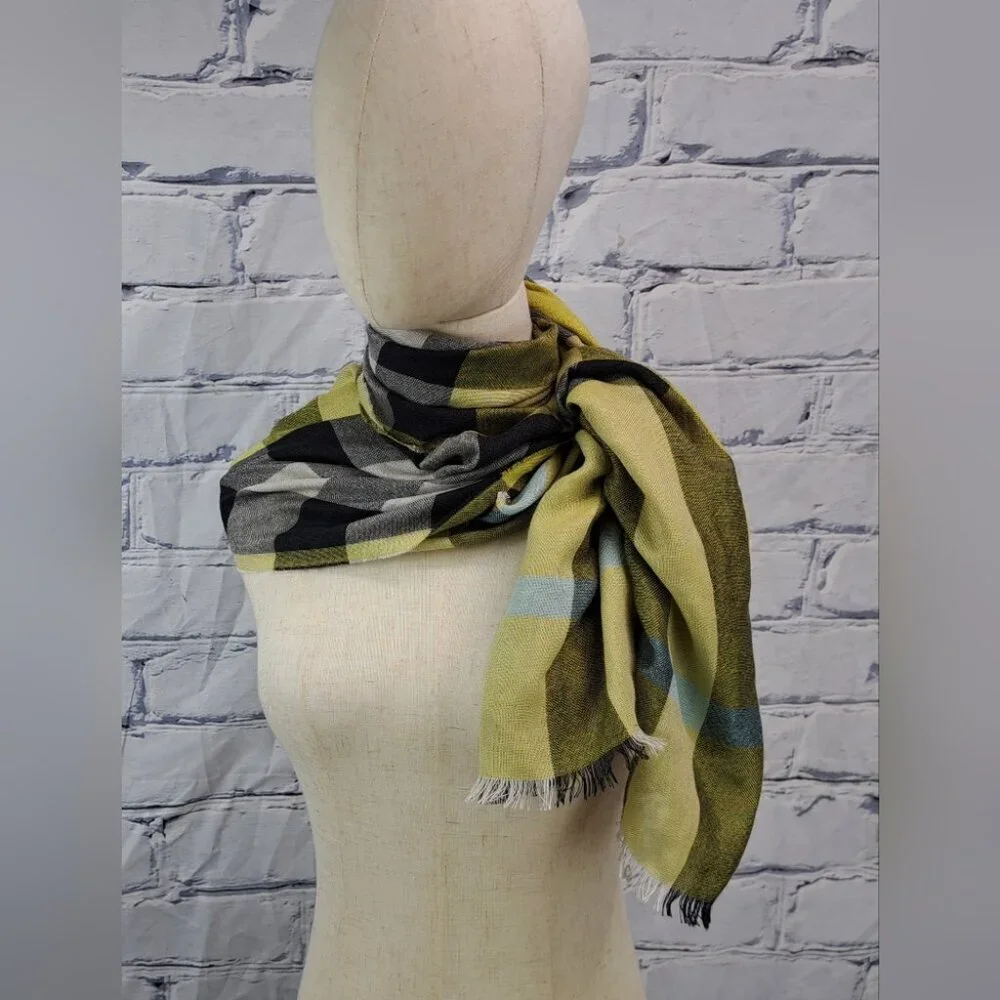 Burberry Women's Scarf Yellow Black Nova Check Silk Cashmere Italy 70" x 20" - Picture 13 of 15
